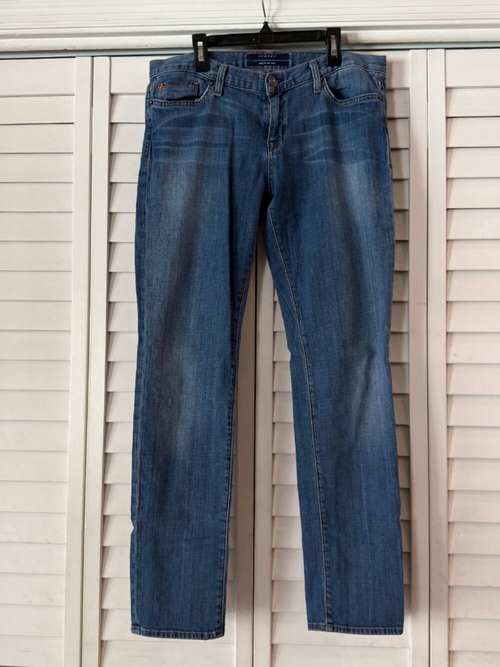 Hudson Low Rise Skinny Straight Jean - Size 31